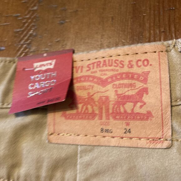 Levi's Boy's Youth Durable Twill Pockets Adjustable Waist Cargo Short Size 8 New - Picture 3 of 6